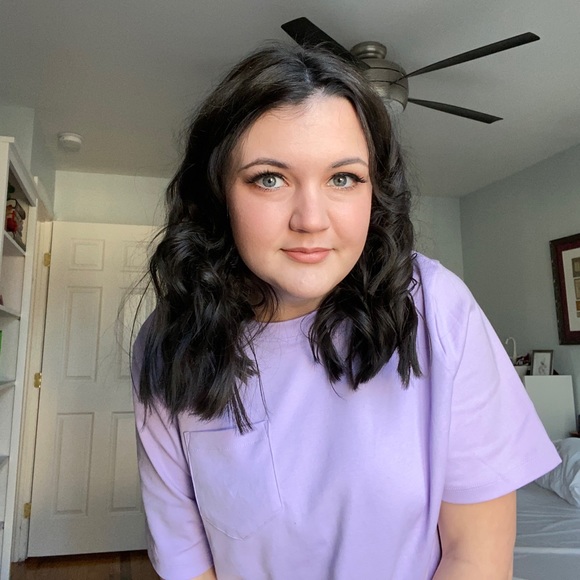 Meet your Posher, Alanna - Picture 1 of 1